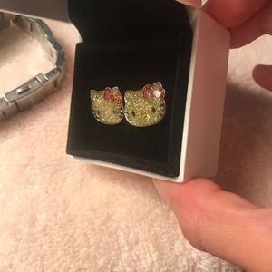 Hello Kitty Earrings Silver